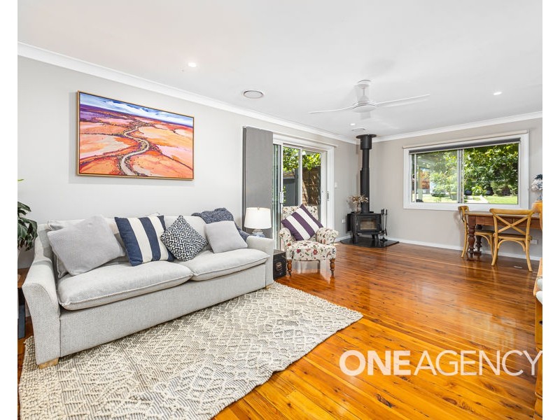 6 TINGA CRESCENT, Kooringal NSW 2650