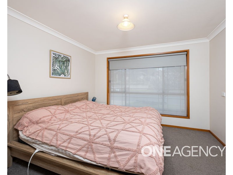 2 DELVIN PLACE, Kooringal NSW 2650