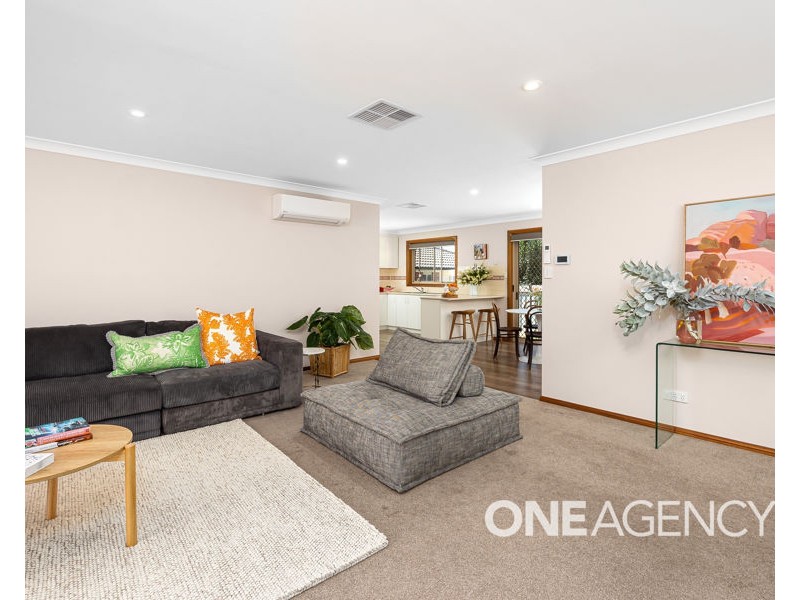 1/44 FAY AVENUE, Kooringal NSW 2650