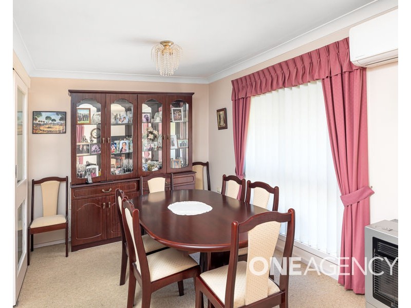 37 WALANA CRESCENT, Kooringal NSW 2650