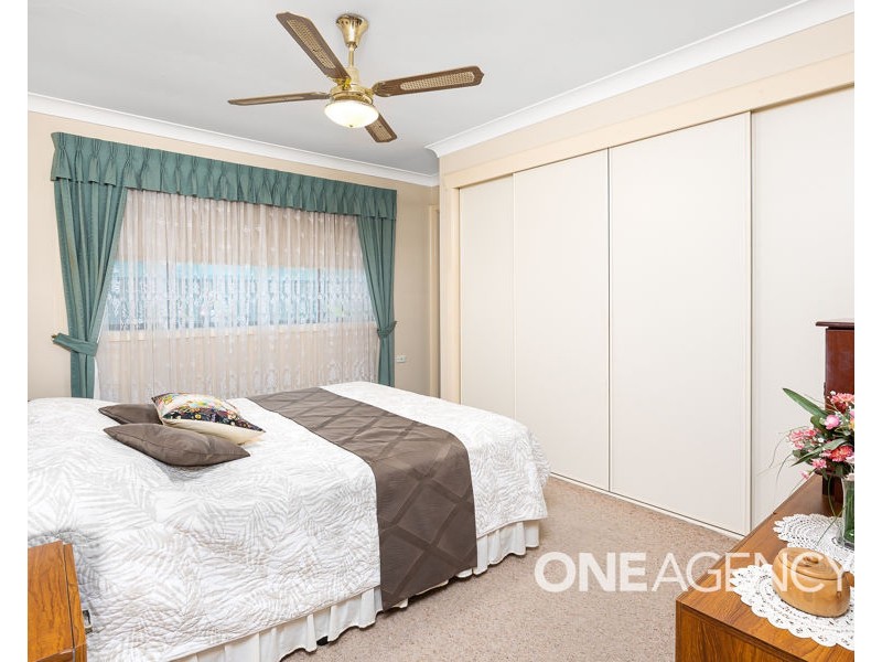 37 WALANA CRESCENT, Kooringal NSW 2650