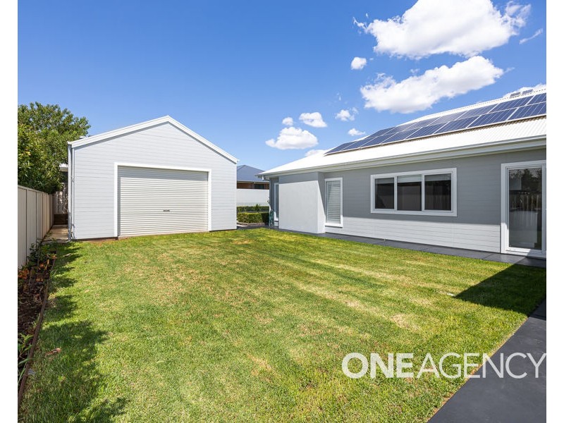 47 BARMEDMAN  AVENUE, Gobbagombalin NSW 2650