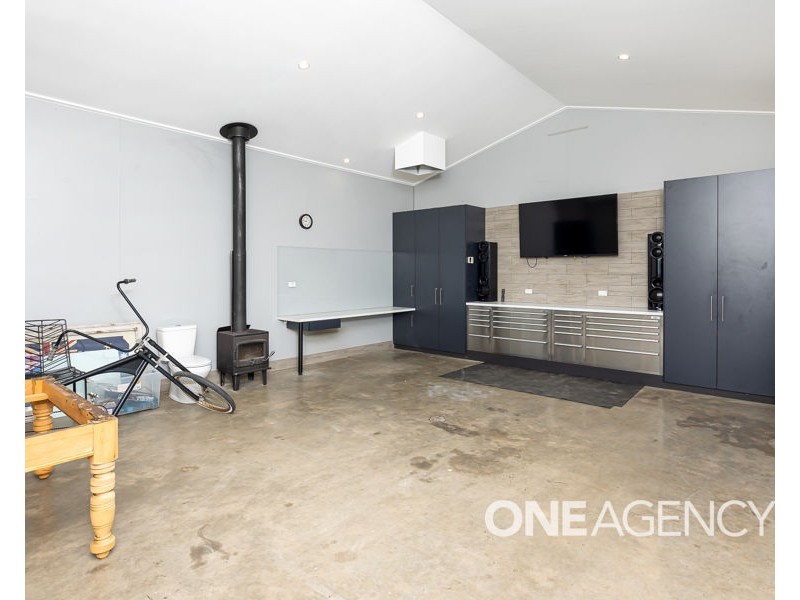 47 BARMEDMAN  AVENUE, Gobbagombalin NSW 2650