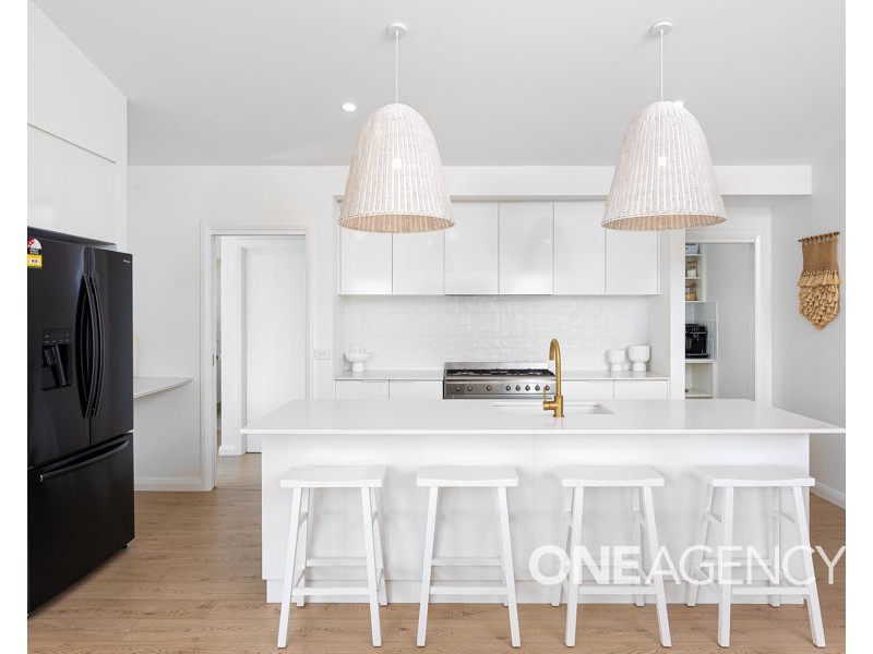 14 VALENCIA DRIVE, Gobbagombalin NSW 2650