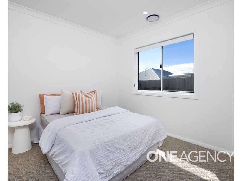 14 VALENCIA DRIVE, Gobbagombalin NSW 2650
