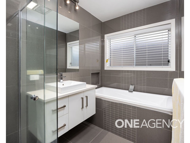 14 DURACK CIRCUIT, Boorooma NSW 2650