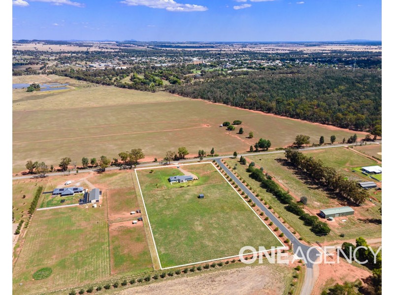 99 CAMPBELLS LANE, Coolamon NSW 2701