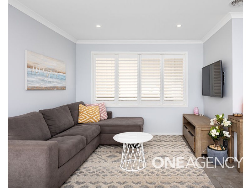 44 ROSS PARKWAY, Gobbagombalin NSW 2650