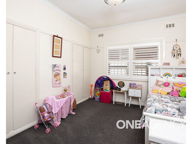 30 TREVOR STREET, Turvey Park NSW 2650