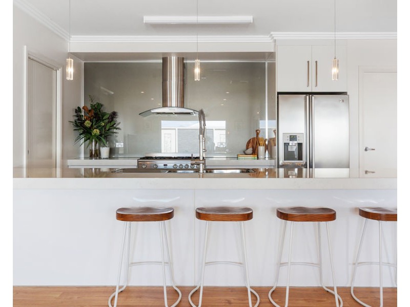 5 WARAMBEE STREET, Glenfield Park NSW 2650