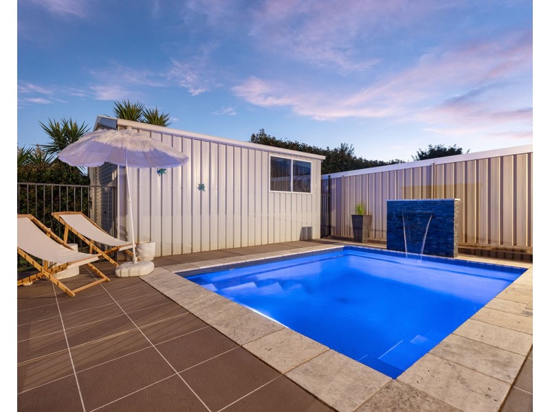 5 WARAMBEE STREET, Glenfield Park NSW 2650