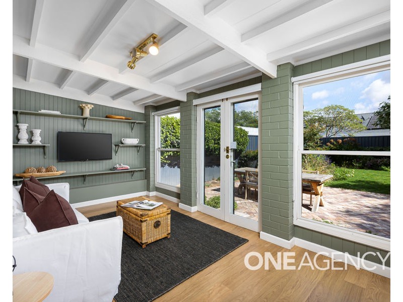 57 WOLLUNDRY AVENUE, Wagga Wagga NSW 2650