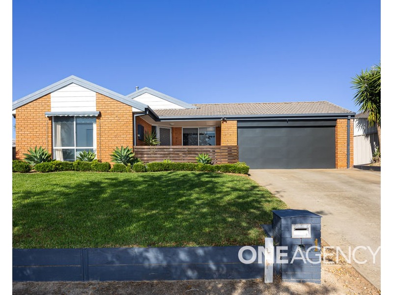 1 KIMBA DRIVE, Glenfield Park NSW 2650