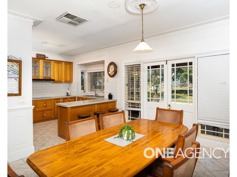 331 INGLEWOOD ROAD, Lake Albert NSW 2650