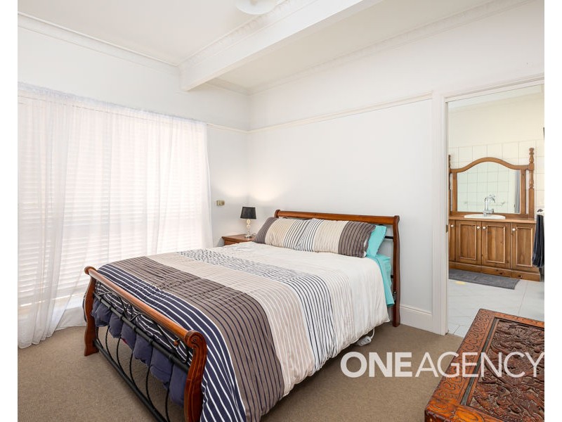 331 INGLEWOOD ROAD, Lake Albert NSW 2650