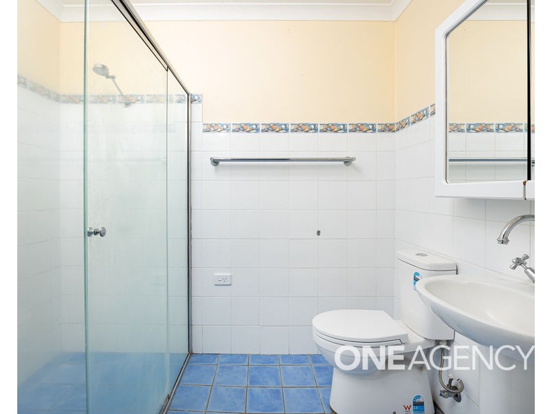 43 NORTHCOTT PARADE, Mount Austin NSW 2650