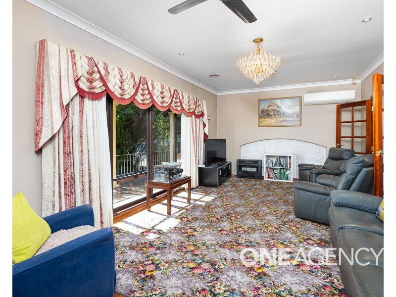 1 AMSTERDAM CRESCENT, Tolland NSW 2650