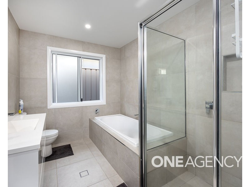 1/2 YARRANJERRY STREET, Gobbagombalin NSW 2650