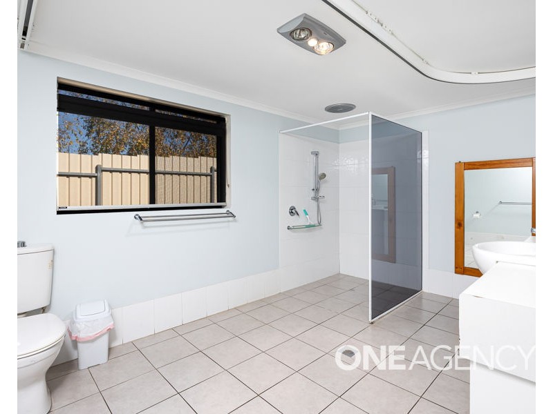 16 PEPPERMINT DRIVE, Springvale NSW 2650