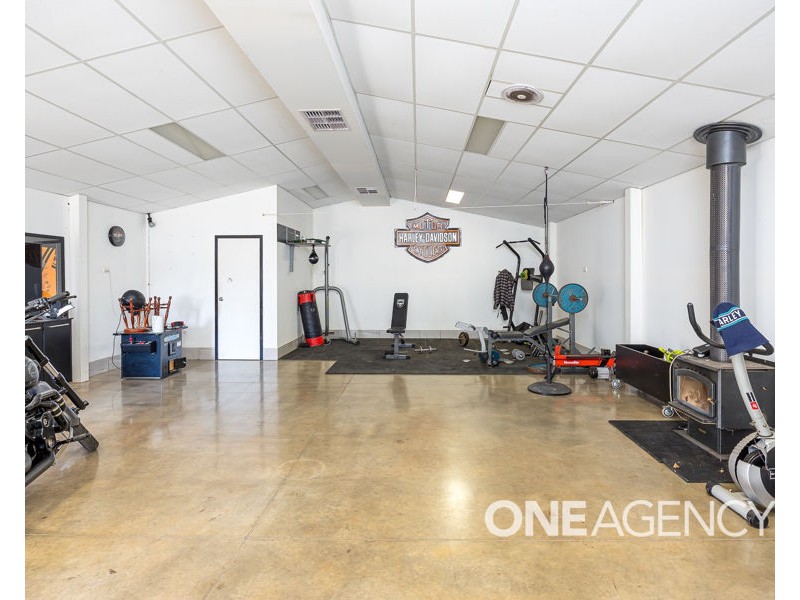 16 PEPPERMINT DRIVE, Springvale NSW 2650