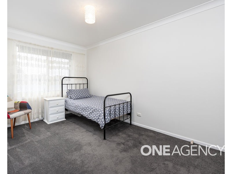 2/12 DUNN AVENUE, Forest Hill NSW 2651