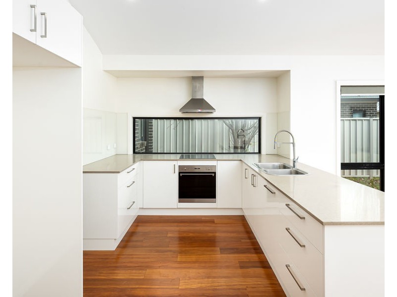 30 YENDA AVENUE, Gobbagombalin NSW 2650