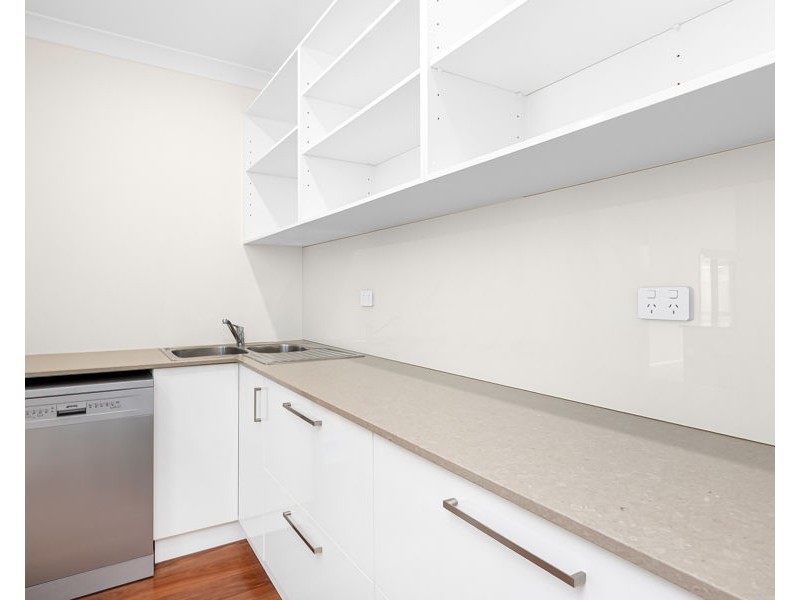 30 YENDA AVENUE, Gobbagombalin NSW 2650