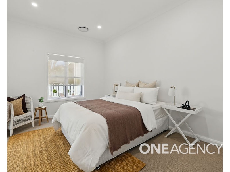 17 CRAFT STREET, Lake Albert NSW 2650