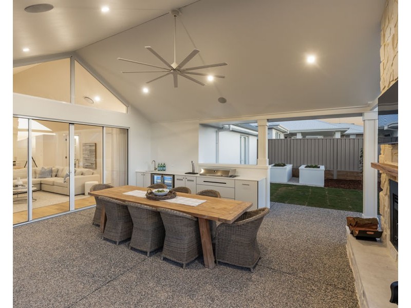 6 MITTA MITTA PLACE, Gobbagombalin NSW 2650