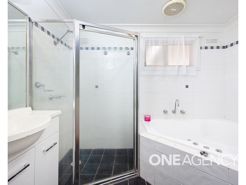 42 CEDUNA STREET, Mount Austin NSW 2650