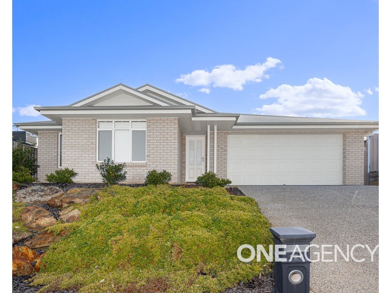 126 COPPABELLA DRIVE, Gobbagombalin NSW 2650