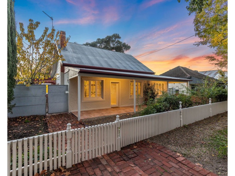 26 BEST STREET, Wagga Wagga NSW 2650