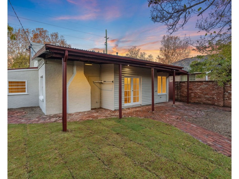 26 BEST STREET, Wagga Wagga NSW 2650
