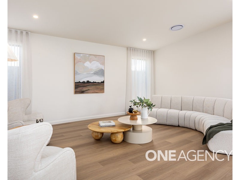 12 LAWRENCE AVENUE, Gobbagombalin NSW 2650