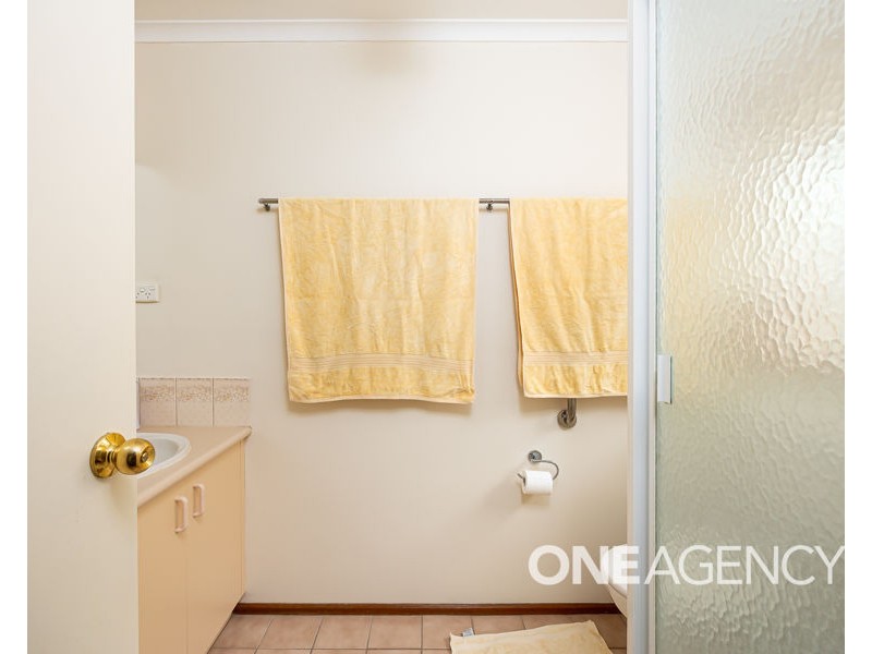 26 KIRRANG AVENUE, Glenfield Park NSW 2650