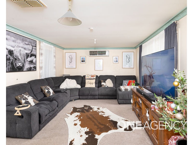 32 YENTOO DRIVE, Glenfield Park NSW 2650