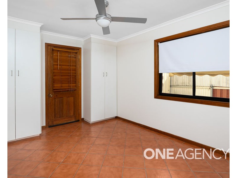 2 MELKIN AVENUE, Glenfield Park NSW 2650