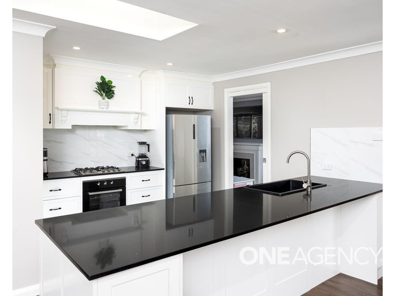 18 BEREMBEE ROAD, Bourkelands NSW 2650