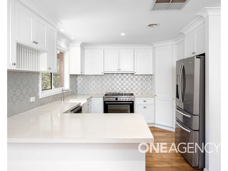 22 SHERWOOD AVENUE, Kooringal NSW 2650