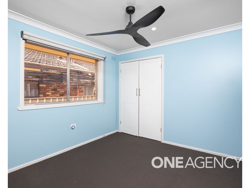 15 JACARANDA DRIVE, Lake Albert NSW 2650