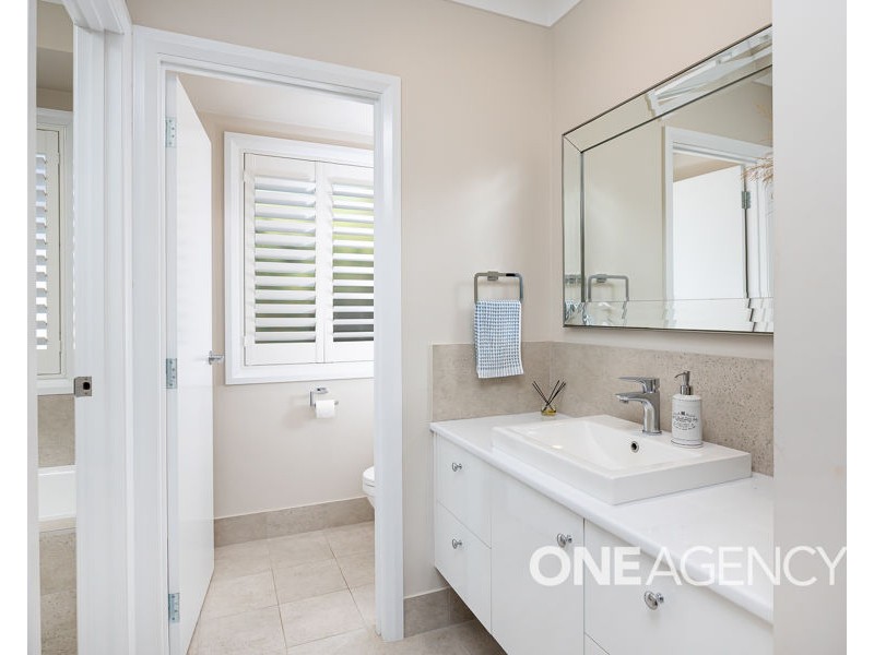 9 BAROSSA STREET, Estella NSW 2650