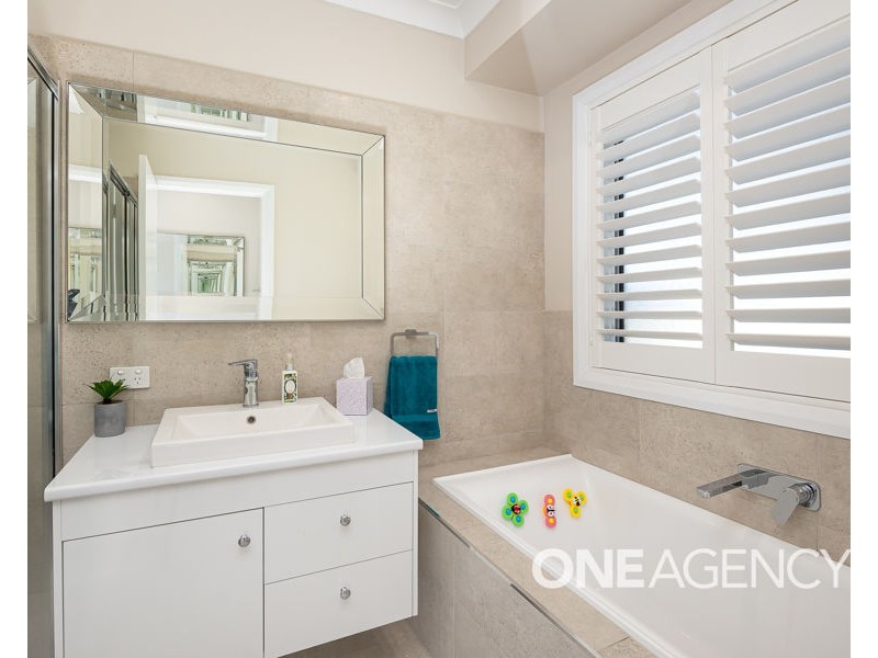 9 BAROSSA STREET, Estella NSW 2650