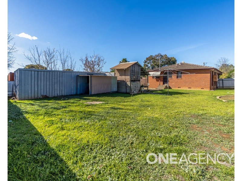 29 JENKINS STREET, Ashmont NSW 2650