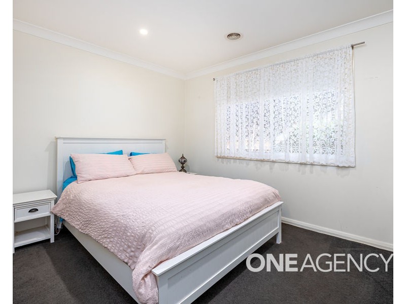 3 ANSETT STREET, Lloyd NSW 2650