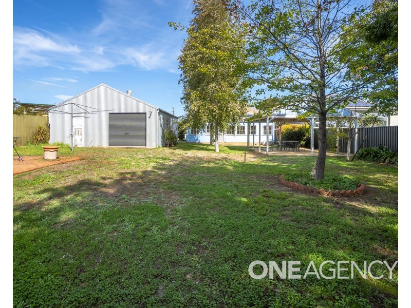 35 WOODEN STREET, Turvey Park NSW 2650