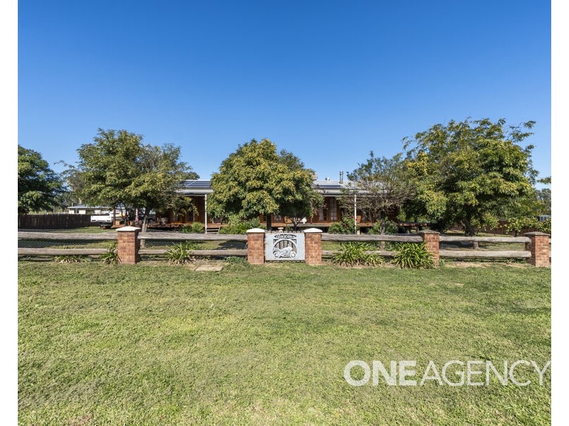 29 WARRAL STREET, Wantabadgery NSW 2650