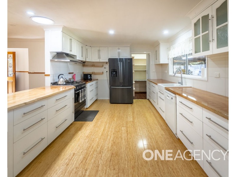 29 WARRAL STREET, Wantabadgery NSW 2650