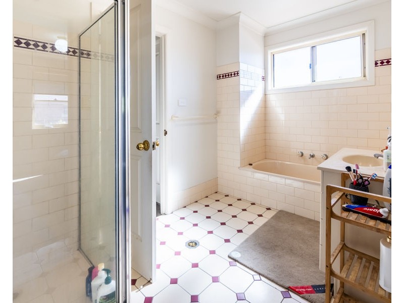 16/11 CRAMPTON STREET, Wagga Wagga NSW 2650