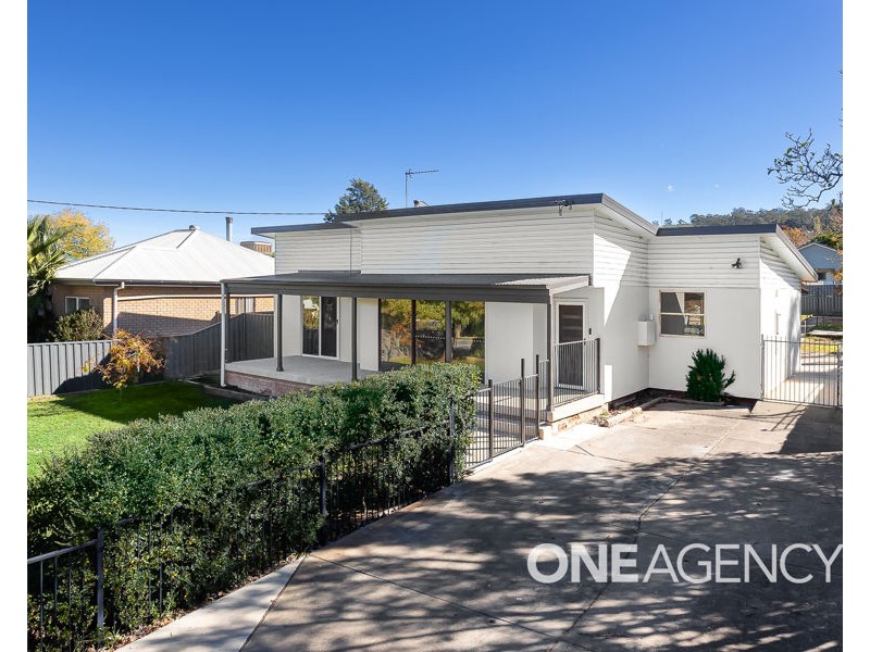 334 LAKE ALBERT ROAD, Kooringal NSW 2650