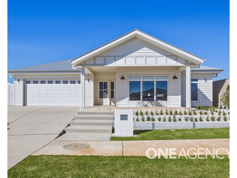 253 MUTTAMA PARADE, Gobbagombalin NSW 2650